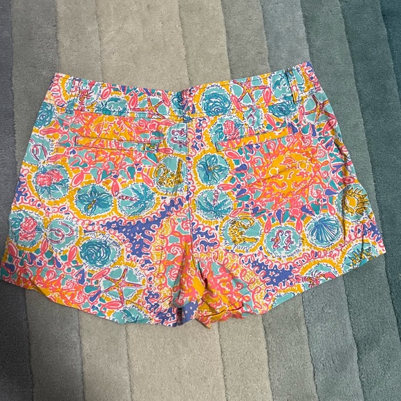 Lilly Pulitzer Written in the Sun Callahan Shorts Holy Grail HTF Size 10 - Picture 3 of 9